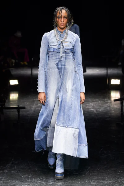 Look 20